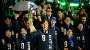 'Angry' South Korean voters turn to fledgling protest party