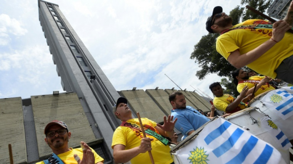 Uruguay cita a un jugador amateur para un amistoso con Costa Rica