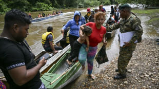 Cai o número de migrantes que atravessam selva panamenha