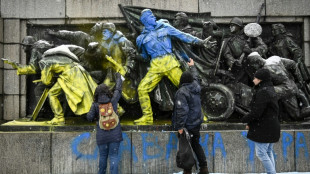 Bulgaria dismantles Soviet army monument 