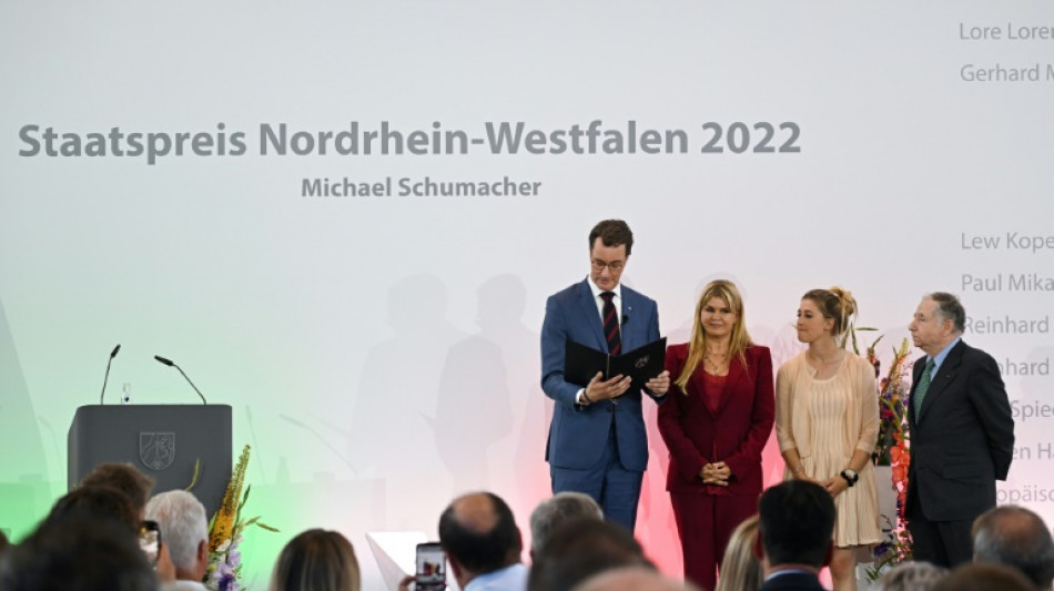 Michael Schumacher mit Staatspreis des Landes Nordrhein-Westfalen geehrt