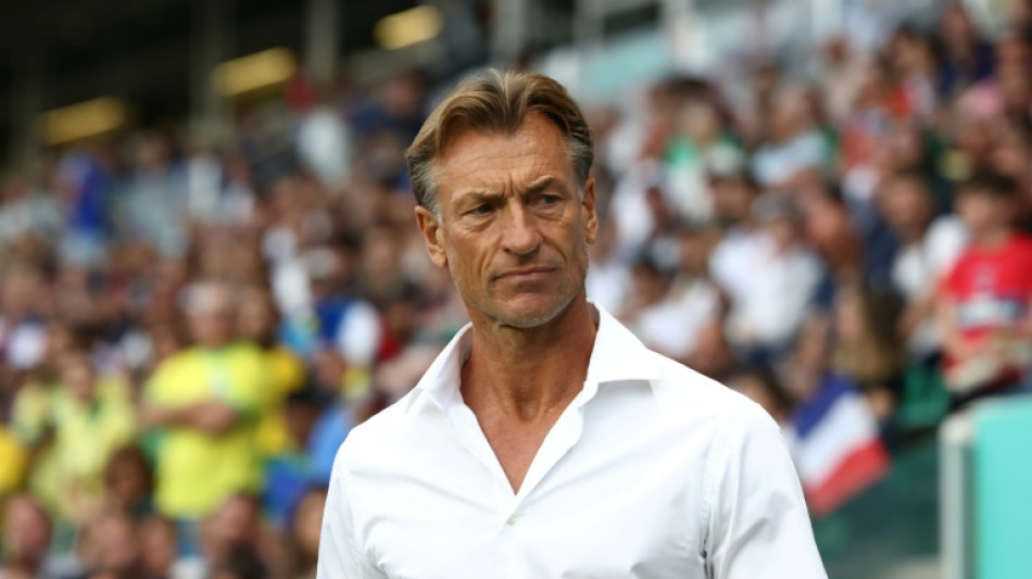 França oficializa saída do técnico da seleção feminina, Hervé Renard