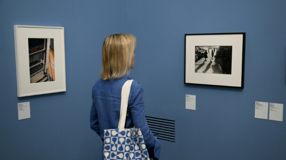 Top French photo fest shows unseen work by US legend Saul Leiter 