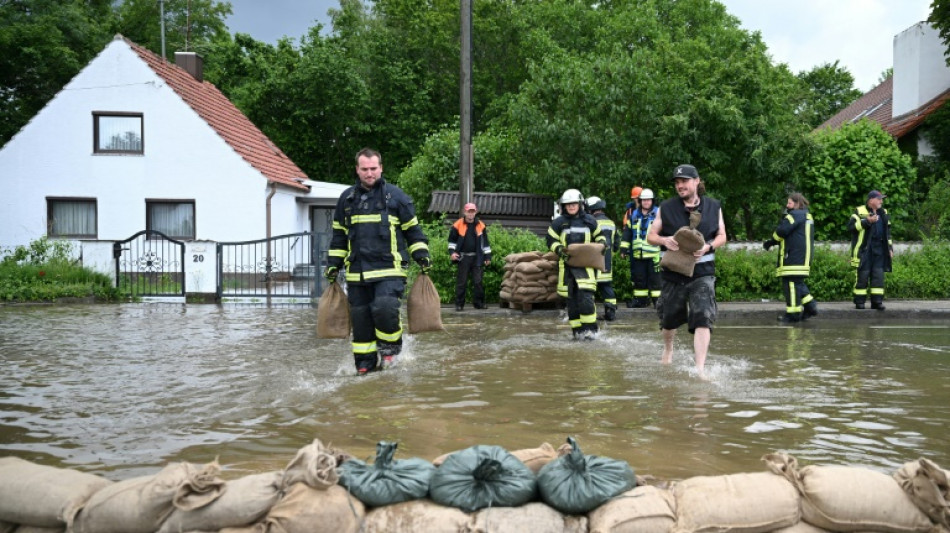 Hochwasserlage in Teilen Süddeutschland spitzt sich zu: Weitere Gemeinden evakuiert