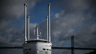 "Canopée", le premier navire cargo à voiles au monde inauguré à Bordeaux 