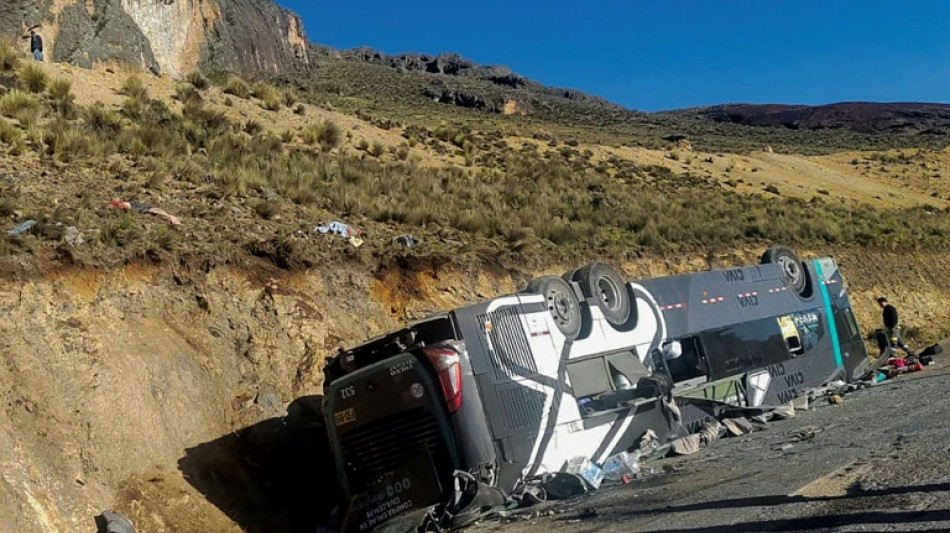 El difícil combate contra el desangre en las carreteras en Perú