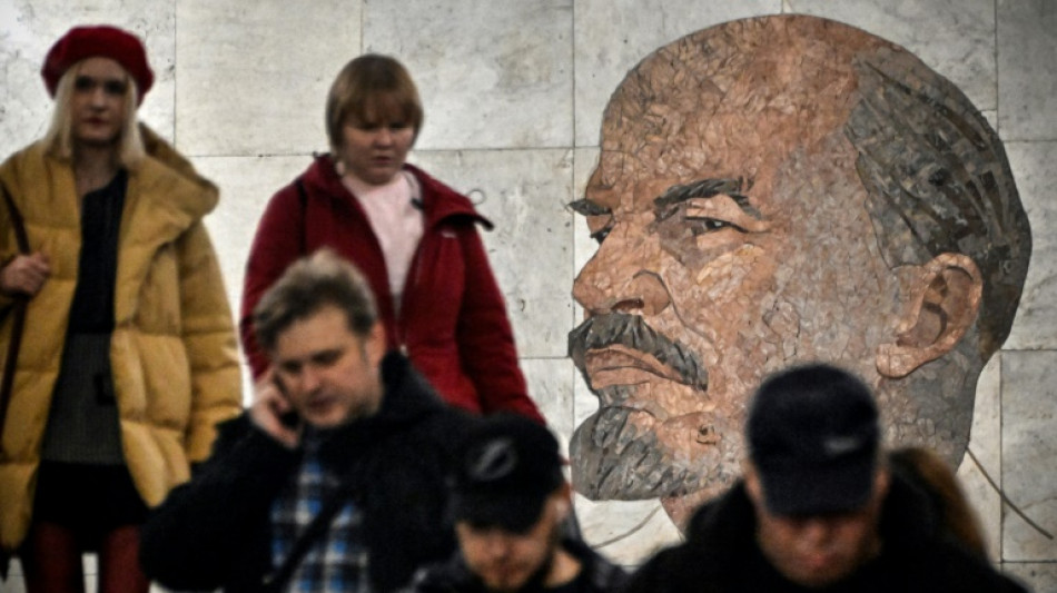 100 years after his death, Russians shrug at Lenin's legacy