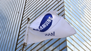 Samsung Electronics says Q3 operating profit down 31% on-year