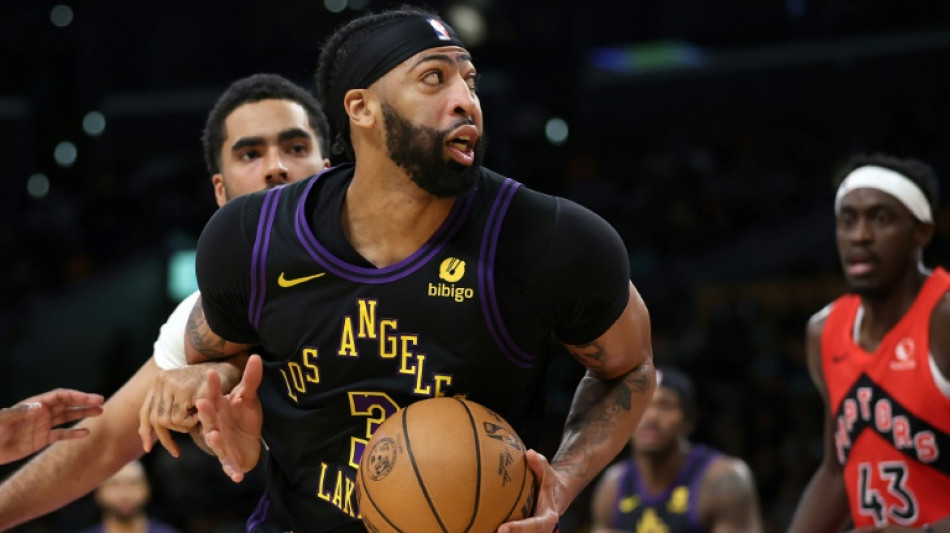 NBA: les Lakers de Davis s'en sortent face à Toronto