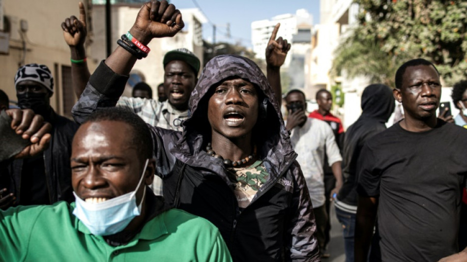 Clashes as Senegal parliament debates presidential poll delay 