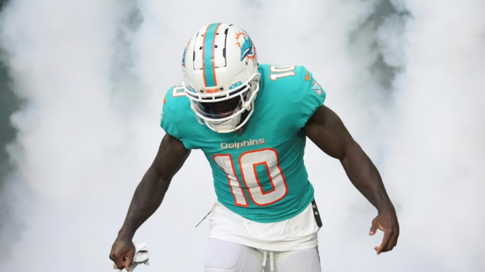 Dolphins star Hill arrested on way to season-opener 