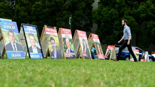 Climate fight rages in rich Australian suburbs