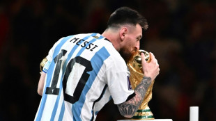 Messi "el más grande" para la prensa mundial