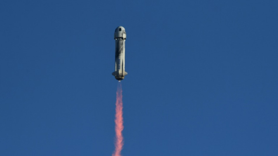 Blue Origin a envoyé la première Egyptienne et le premier Portugais dans l'espace