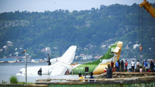 Tanzania pilots failed to heed warnings before crash: govt