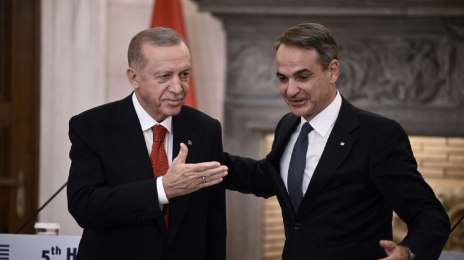 Greece, Turkey vow to work on improving relations