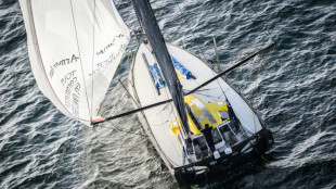 Vendée Globe: Le Cam creuse un petit écart en tête à 07h00