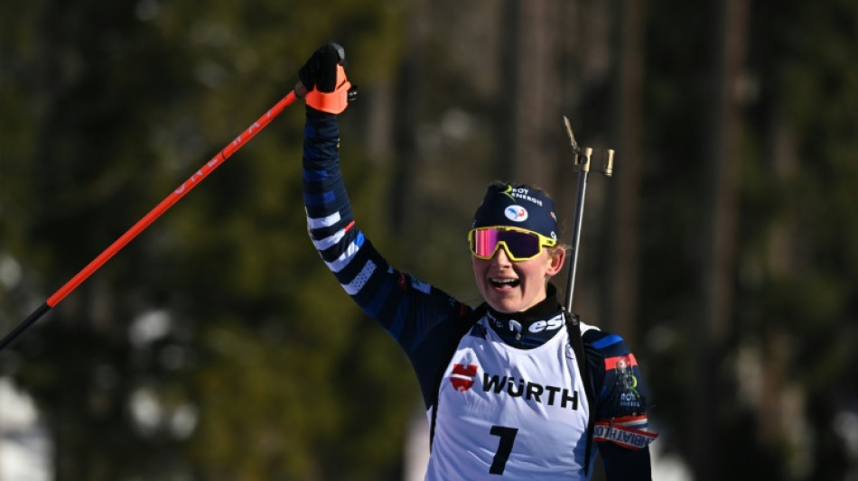 Biathlon: Braisaz-Bouchet remporte la poursuite devant Simon