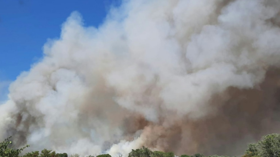 Nouveaux incendies dans le Sud-Est de la France