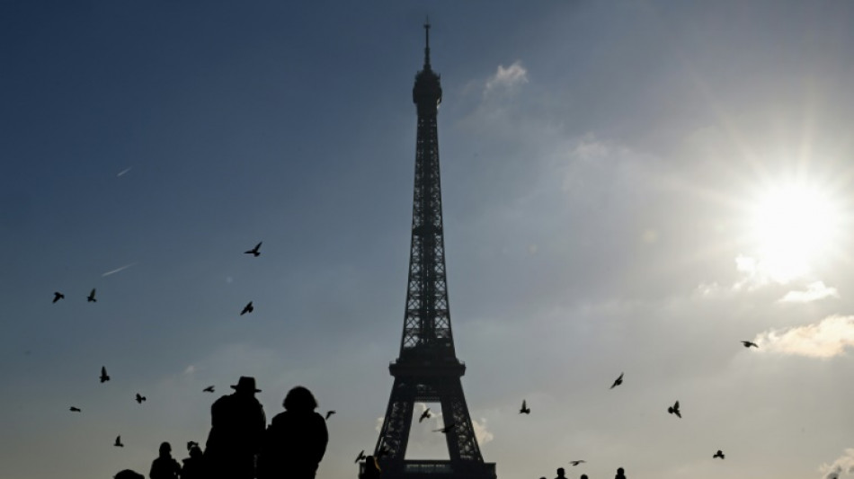 A car-free Eiffel Tower zone? Paris mayor faces pushback