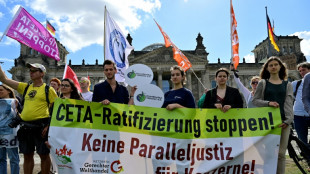 Proteste gegen EU-Kanada-Abkommen am Jahrestag