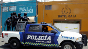 11 dead in attack on bars, hotel in central Mexico