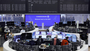 Borsa: l'Europa chiude positiva, brilla Parigi (+2,33%)