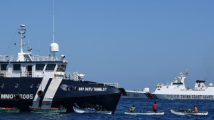 Philippines accuses Chinese boats of 'dangerous' actions