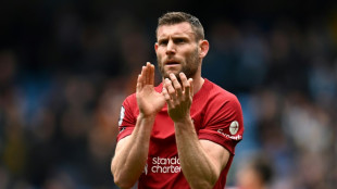 Meia James Milner é anunciado pelo Brighton