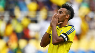 Aubameyang 'completely healthy' after heart scare