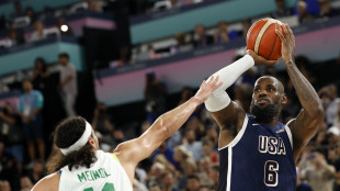 Parigi: Brasile travolto, Dream Team Usa in semifinale