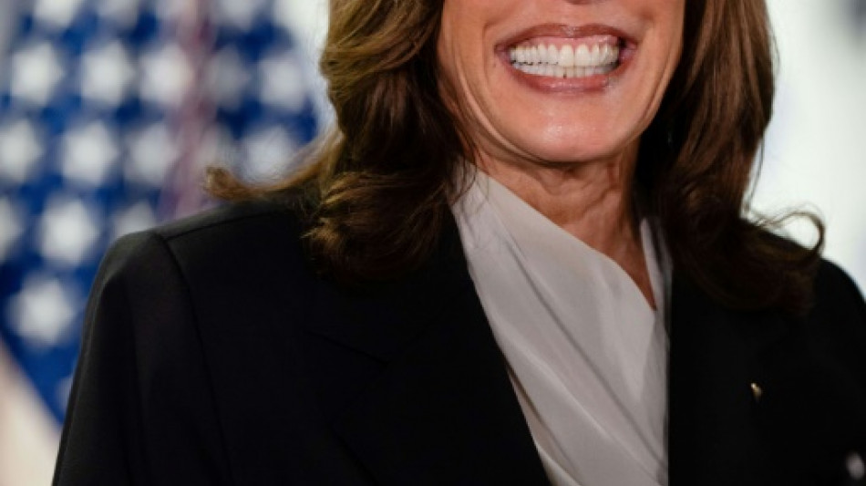 Kamala tem apoio suficiente de delegados democratas para ser nomeada candidata (CNN)