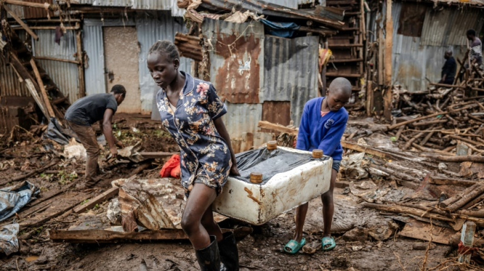 Kenya flood death toll hits 76