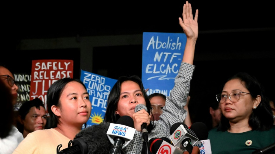 Philippines activists freed after alleged military abduction