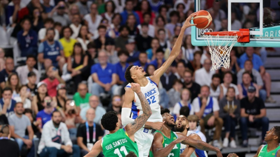 Basket: les Bleus peinent mais battent le Brésil pour leurs débuts (78-66)