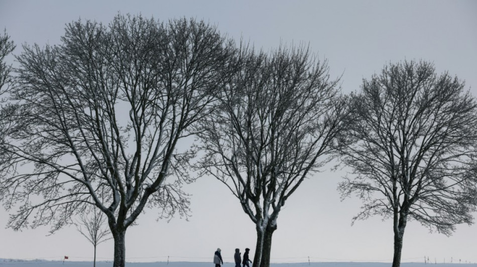 Neige-verglas: fin de la vigilance orange dans les Hauts-de-France, crues dans le nord-ouest