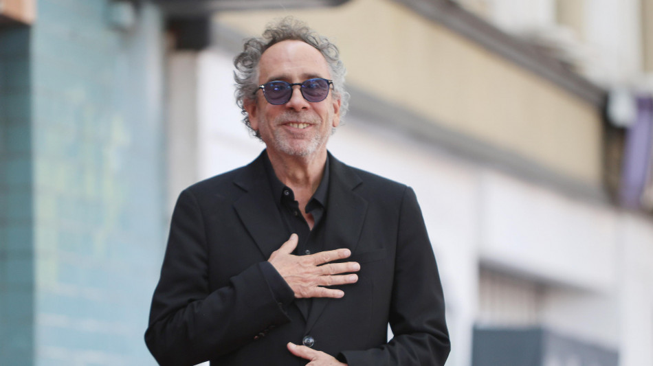 Florence Biennale, premio a Tim Burton e mostra del regista