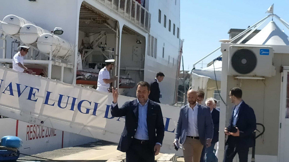 Salvini, obiettivo iniziare lavori Ponte stretto entro l'anno