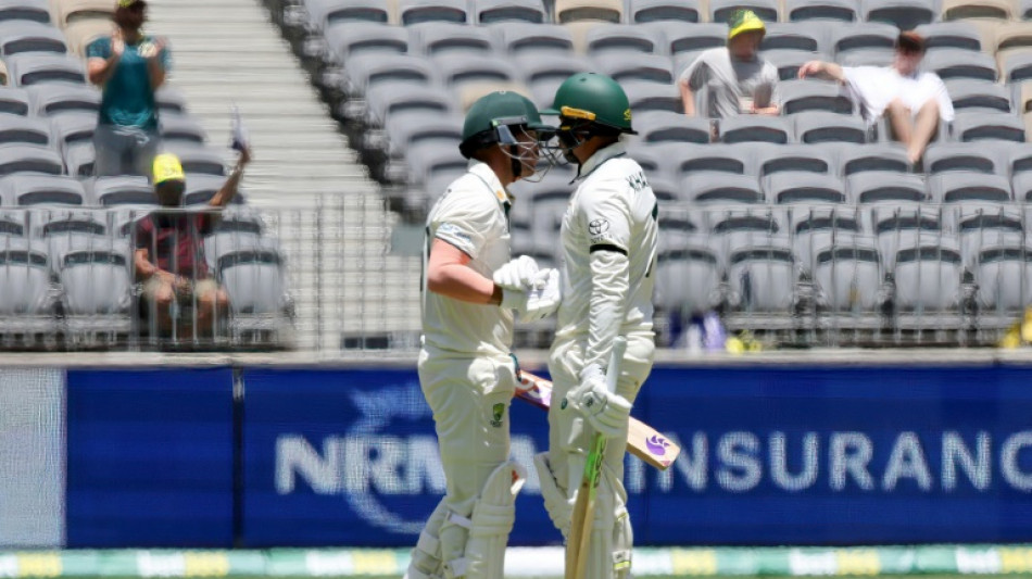 Australian cricketer Khawaja wears black armband in Gaza protest