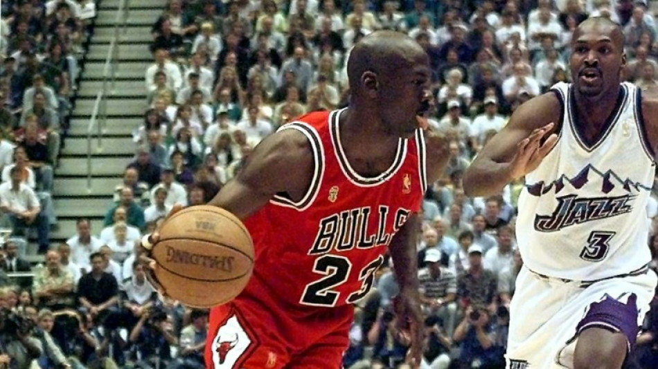 Seis zapatillas de Michael Jordan vendidas en USD 8 millones, nuevo récord