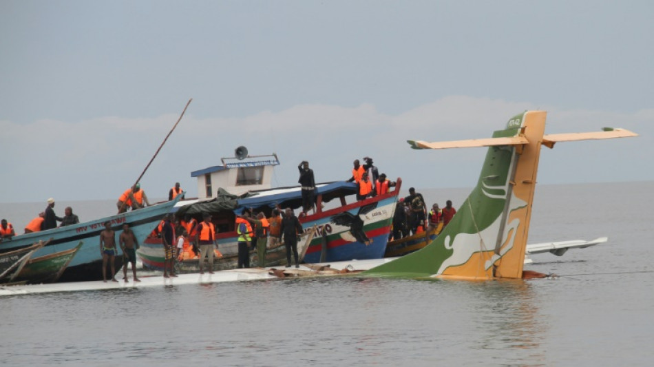 Tanzania rinde homenaje a las víctimas del accidente aéreo que dejó 19 muertos