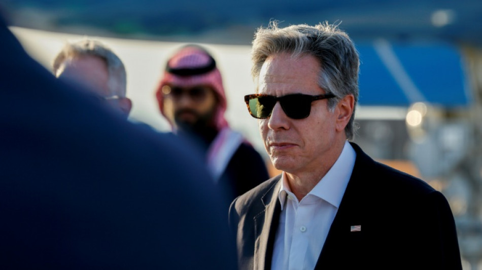 Blinken arrives in Saudi for tent meeting with crown prince