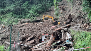 Frane nell'area dell'Himalaya, 10 morti e 2.400 turisti bloccati