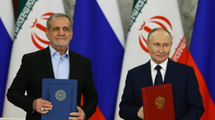 Russia, Iran harden military and trade ties in new pact