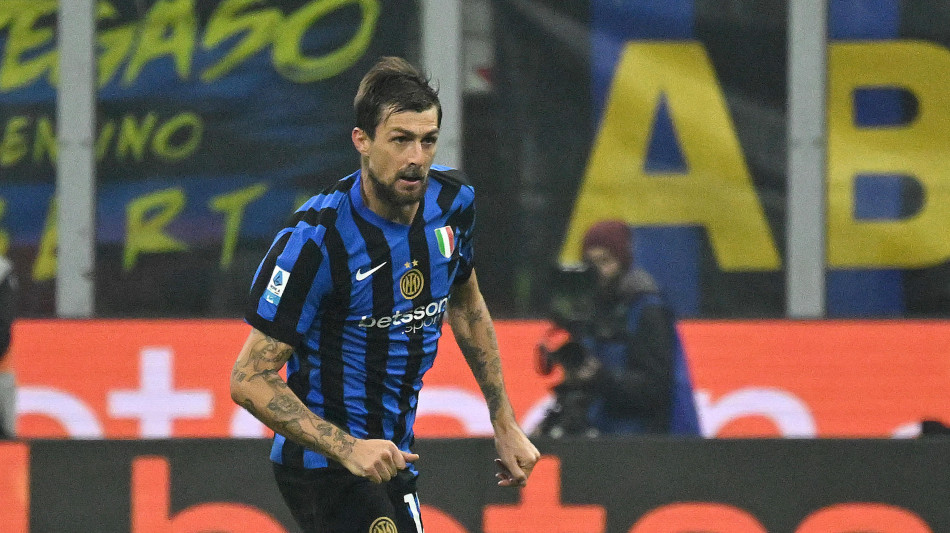 L'Inter prepara la trasferta con la Lazio, out Acerbi