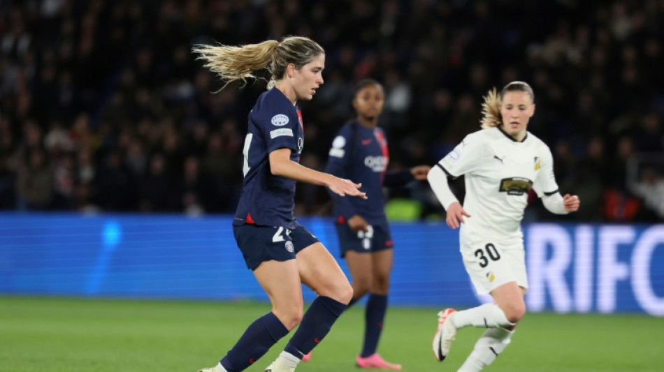 Ligue des champions féminine: le PSG rejoint l'OL en demi-finale