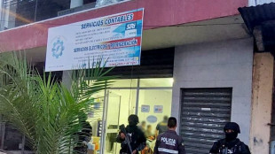 Ecuador: polizia indaga su presunta corruzione alla Petroecuador