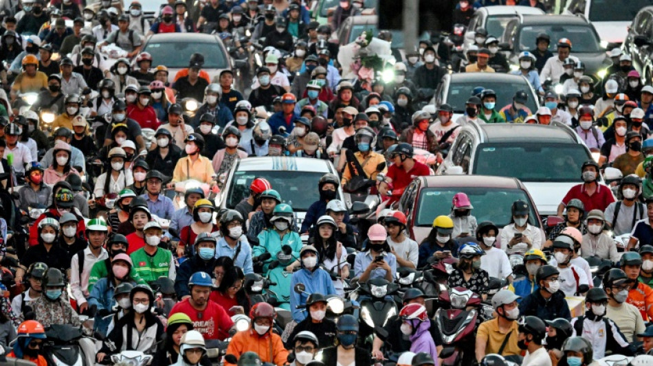 Vietnam pushes electric motorbikes as pollution becomes 'unbearable'