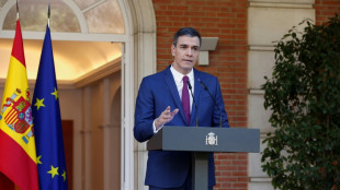 Spanish PM keeps most ministers in new cabinet