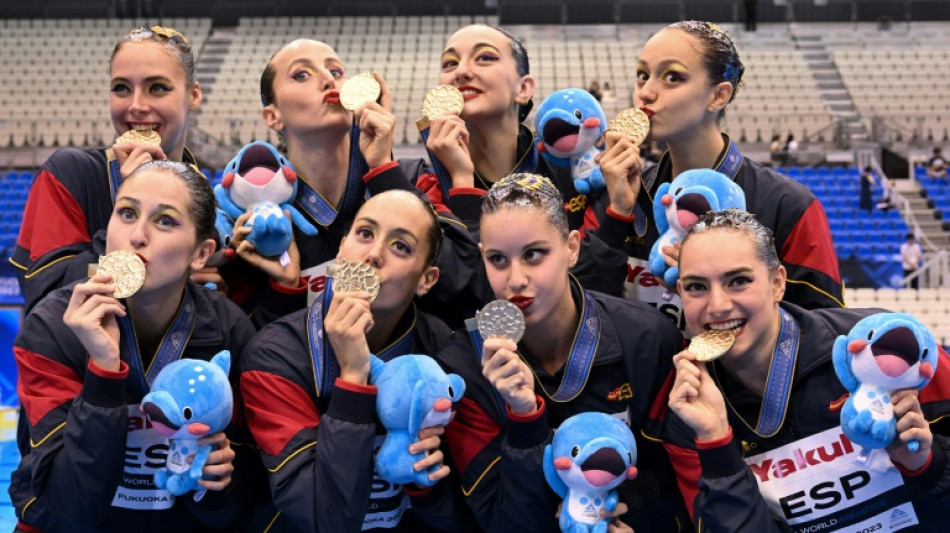 España gana en rutina técnica por equipos en los Mundiales de natación artística